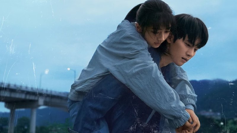 📺 电视剧｜十二封信 (2025)⭐️ 评分: 9.0 / 地区: CN / 类型: 剧情🎬 导演: 未知👥 主演: 周翊然 / 王影璐 ...📺 共1季 (5集)📖 简介: 十二封神秘来信，三十五年期待始终