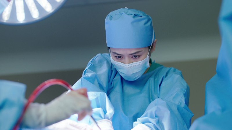 📺 电视剧｜巨塔之后 (2025)⭐️ 评分: 0.0 / 地区: HK / 类型: 剧情🎬 导演: 未知👥 主演: 宣萱 / 陈展鹏 /...📺 共1季 (9集)📖 简介: 明塱集团主席王进涛与著名心脏外科医生董一妍在欧洲举行了一场豪华婚礼