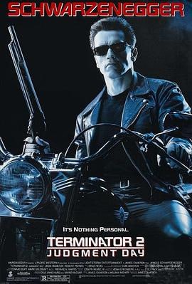 终结者2：审判日 (1991)评分：8.8类型：动作,科幻 简介：上一部中，超级电脑“天网”阻止人类抵抗领袖约翰·康纳诞生的行动失败，时隔13年后，在“审判日”到来之前，“天网”派出了更加先进的生化机器人T-1000（罗伯特·帕特里克饰）从公元2029年回到洛杉矶追…… 4K蓝光原盘[DIY 意大利版原盘 DIY 次世代国语DTS-HDMA.5.1 简繁+双语特效字幕][DTS-HDMA 5.1][91.72G] 